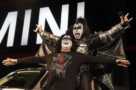 Kiss Band Members Opening Rock N Roll Themed Restaurants In Vacaville