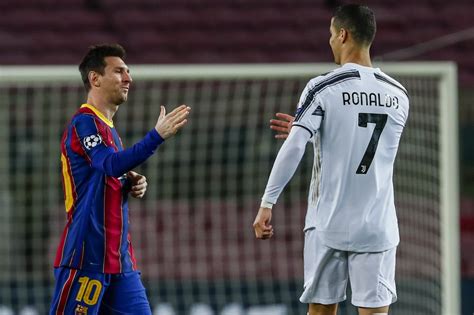 Ronaldo Tops Messi With 2 Goals As Juventus Beats Barcelona 3 0 Daily