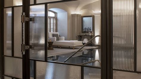 Luxury Spa Hotel in Prague | Massages & Facials | Four Seasons Hotel Prague