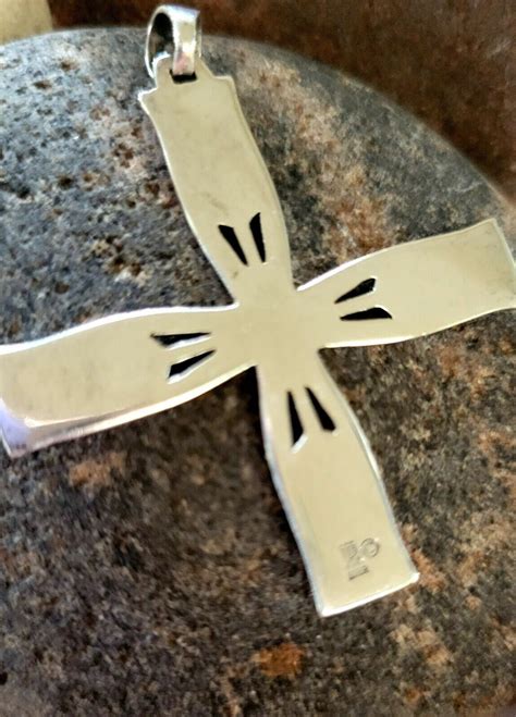 Retired James Avery Wheat Cross Sterling Silver Penda Gem