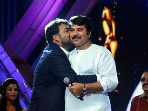 Mammootty And Mohanlal's Gave Us Some Real Friendship Goals - Filmibeat