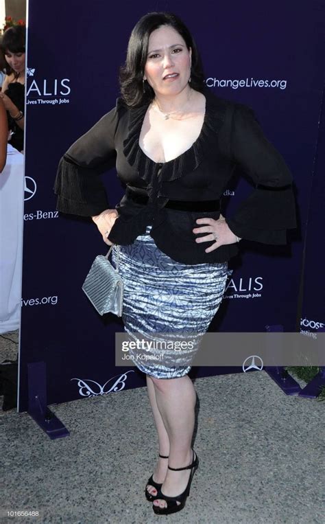 Hot Alex Borstein Photos ThBLOG
