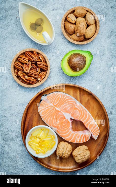 Selección alimentos fuentes de omega 3 y ácidos grasos insaturados