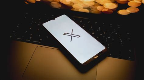 Twitter/X Formally Lets Users Post Porn | PCMag