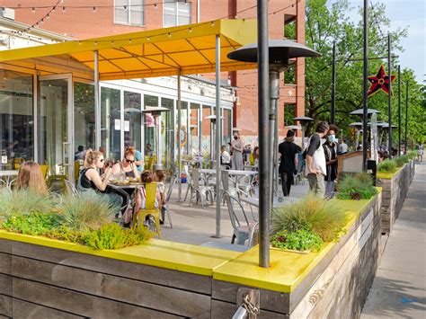 The Best Patios Where You Can Bring Your Dog - Chicago - The Infatuation