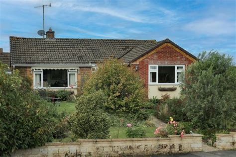 Wessington Park Calne Sn11 3 Bedroom Bungalow For Sale 65779343