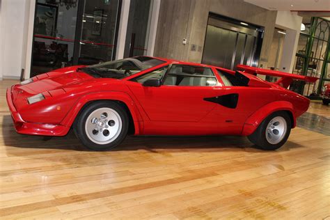 Lamborghini Countach Quattrovalvole