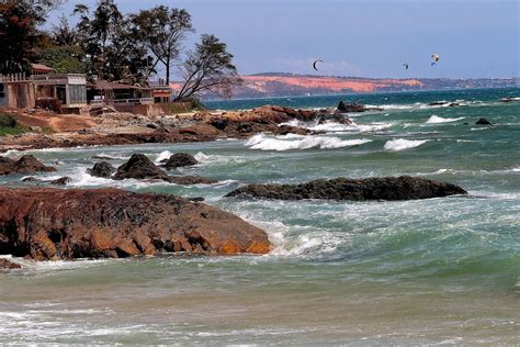 Choses à faire à Mui Ne Phan Thiet Plages surfing Planche à voile