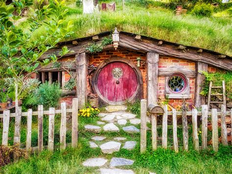 Hobbit Hole By Wolfblueeyes On Deviantart