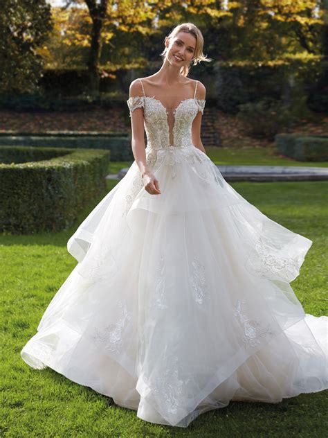 Abito Da Sposa Modello Nicole Giardino Della Sposa