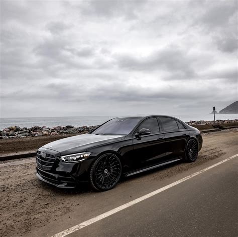 W223 Mercedes S Class Imagined As All Black Coupe Looks Smoother Than