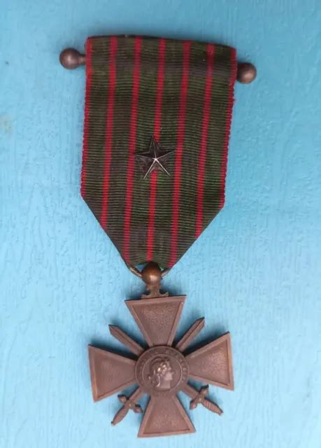 Croix De Guerre Barrette Boules M Daille Militaire