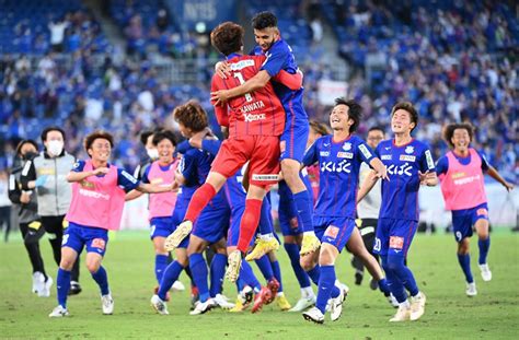 ヴァンフォーレ甲府が初優勝、j2勢として2度目 サッカー天皇杯 毎日新聞