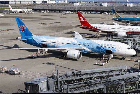 B X China Southern Airlines Boeing Dreamliner Photo By Tobias