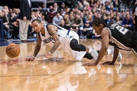 Spurs At Mavericks Final Score San Antonio Holds Off Dallas