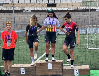 Podis de la Penya Ciclista Baix Ebre al Català júnior de persecució