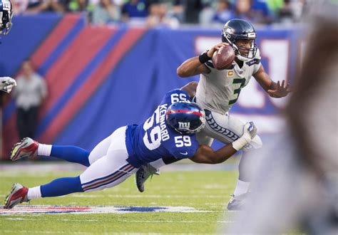 Photos Seahawks Beat The Giants 24 7 The Seattle Times