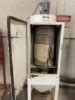 Cyclone Manufacturing Large Abrasive Blaster W Sandblaster Cabinet