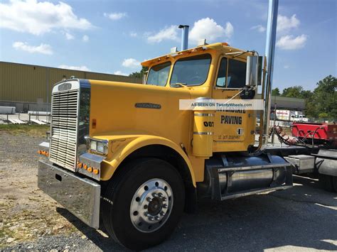 1989 Freightliner Classic 120