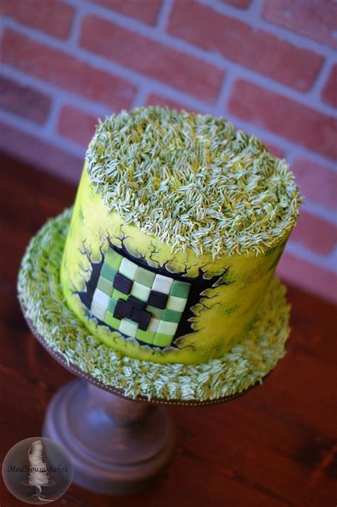 Minecraft Creeper Cake - Decorated Cake by Tonya Alvey - - CakesDecor