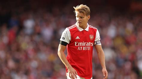 Psg Sets Sights On Arsenals Martin Odegaard Ahead Of Summer Transfer