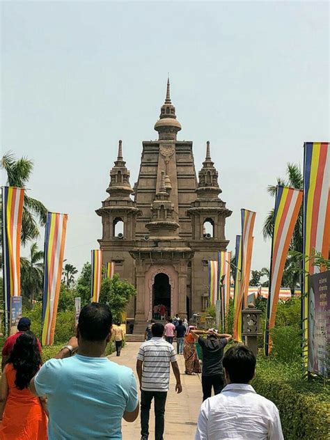 Sarnath, Varanasi | Cool places to visit, Varanasi, Beautiful sites