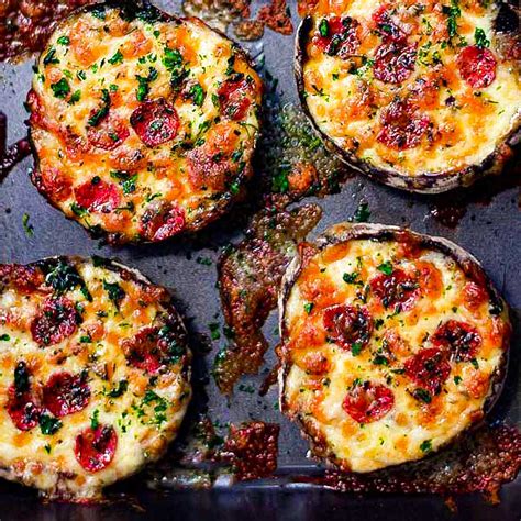 The Best Keto Pizza Stuffed Mushrooms