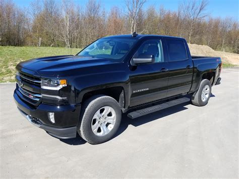 2018 CHEVROLET SILVERADO 1500 LT FULL CREW CAB 4X4 18K MILES SUPER