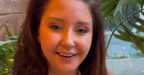 Fans Beg Willy Wonka Oompa Loompa To Pose Naked On Explicit Content Site Daily Record