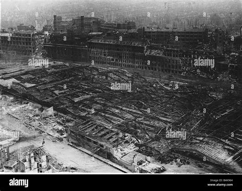 War Factory Ww2 Hi Res Stock Photography And Images Alamy