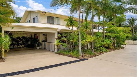 Kurana Street Rainbow Beach Qld Domain