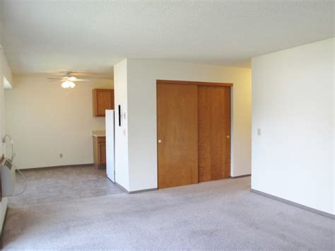 Ridgeway Village Apartments Apartments Hermiston Or