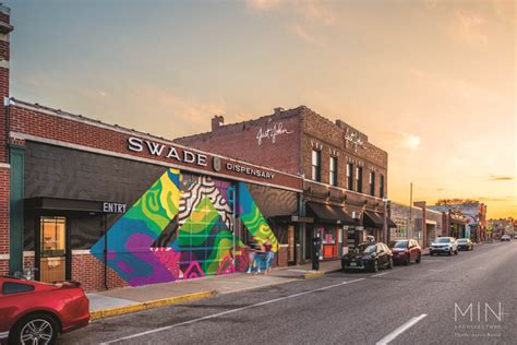 Dispensary Facade With Mural Min Architecture Architecture Facade