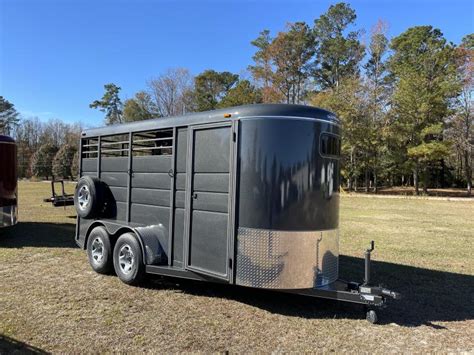 2022 Calico 3 Horse Slant Load Horse Trailer Wdr And Mats Near Me