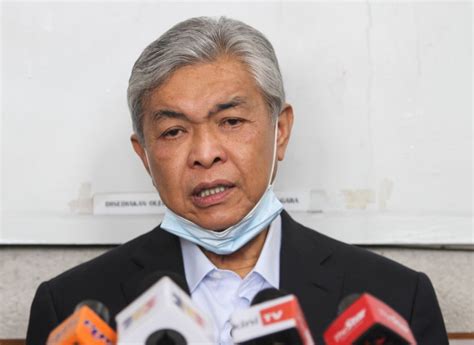 MACC Ahmad Zahid Received Two Cheques Worth RM6mil The Star