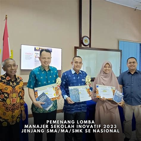 Peanugrahan Pemenang Lomba Manajer Sekolah Inovatif 2023 Magister