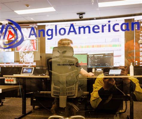 anglo espera ofertas vinculantes  activos de carbon australianos en