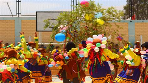 Exhibición de Carnaval Ayacuchano en la Clausura de las Vacaciones