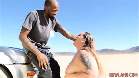 BBW Stranded In Desert Gets Picked Up And Fucked By Stranger