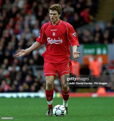 2,739 John Arne Riise Photos Stock Photos, High-Res Pictures, and ...