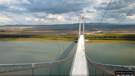 Ca La Autostr Zi Ministerul Transporturilor A Anun At C Podul De La