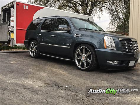 Slammed 2008 Cadillac Escalade 24 Cadillac Escalade Platinum Edition