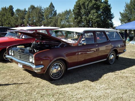 File:1971 Holden HG Premier station wagon (7762335552).jpg - Wikimedia ...