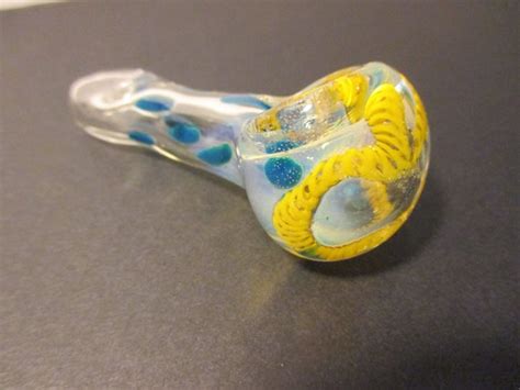 Glass Pipe Yellow Twizzler