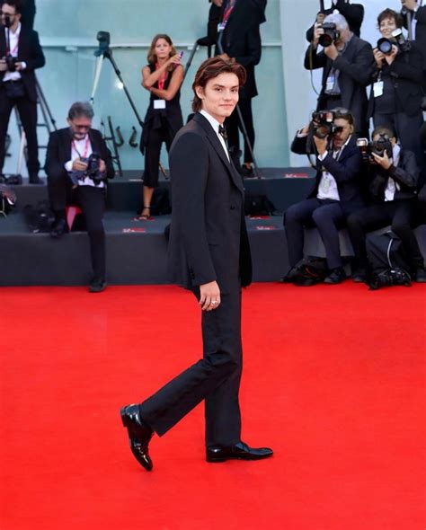 Picture of Louis Partridge in General Pictures - louis-partridge