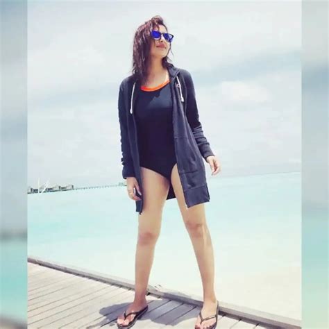 Parineeti Chopra Endearing Pics In Bikini Glam Actress