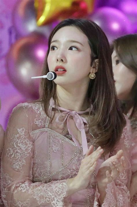 TWICE NAYEON 34th Golden Disc Awards Day 1 200104