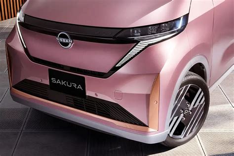 nissan sakura