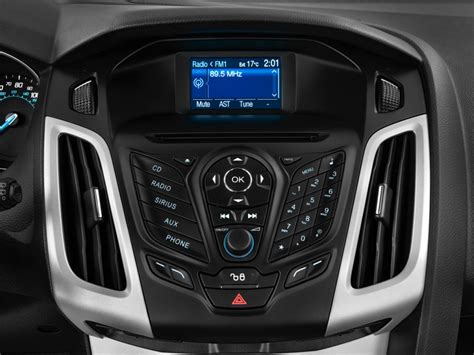 2012 Ford Focus Radio Kit