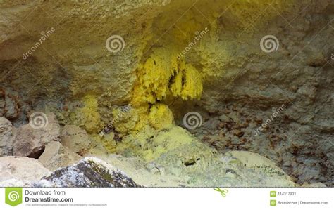 Wai-O-Tapu Thermal Wonderland Stock Image - Image of natural, north: 114317931